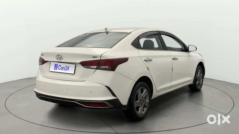Hyundai Verna 1.5 Sx Vtvt, 2022, Petrol