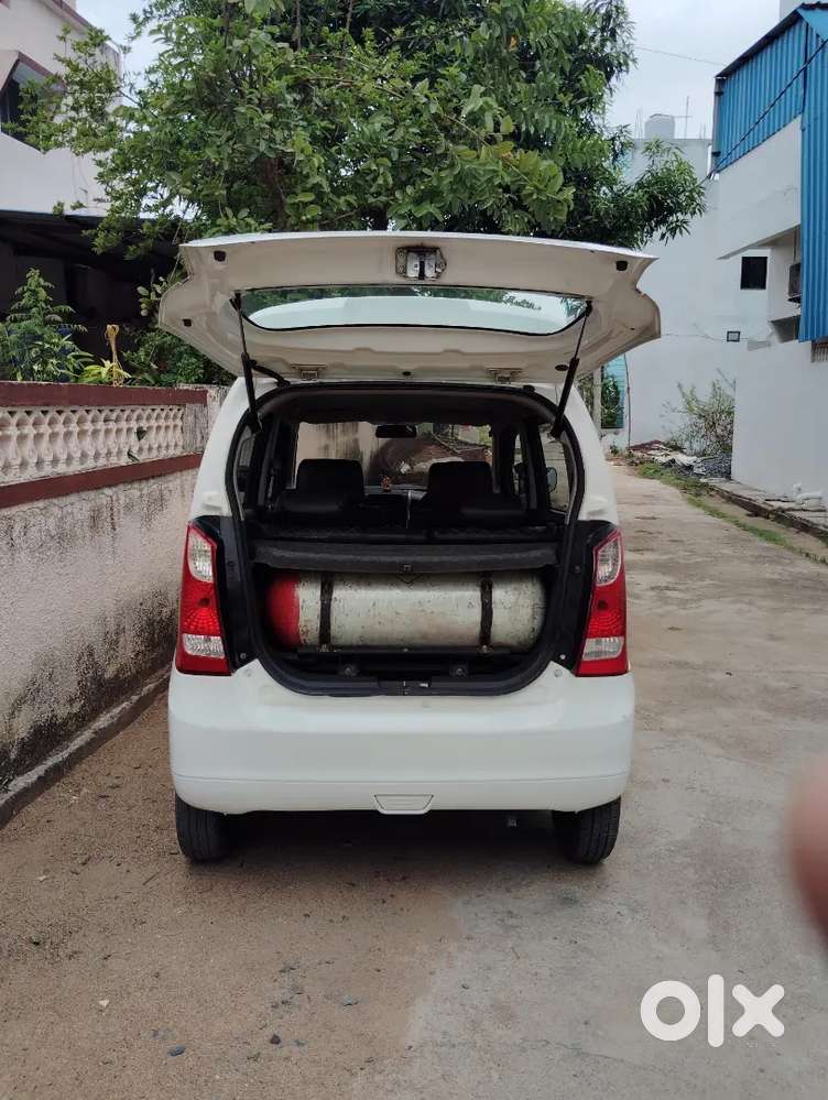 Urgently Selling Maruti Suzuki Wagon R 1.0 2012