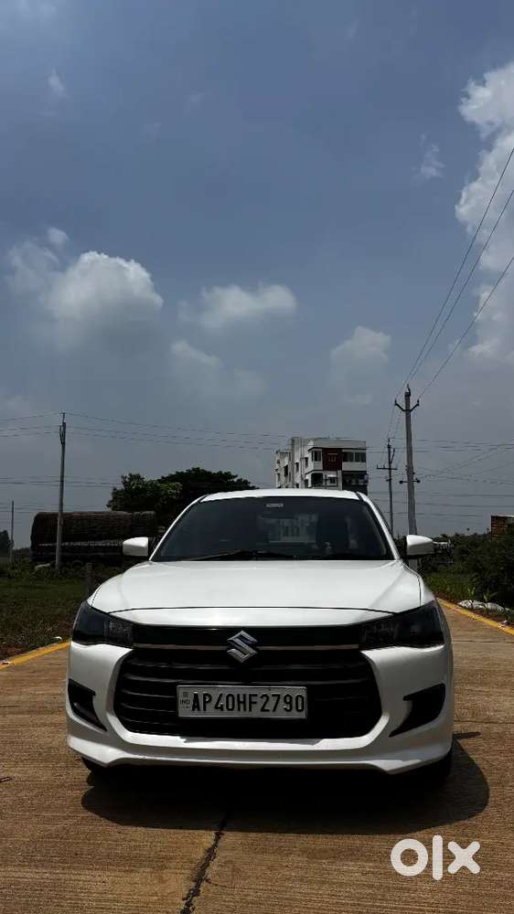 Maruti Dzire 1.2 Vxi Amt 2025