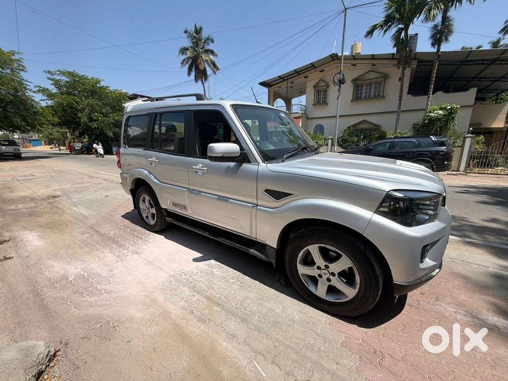 Mahindra Scorpio Classic 2020 Diesel 98000 Km Driven