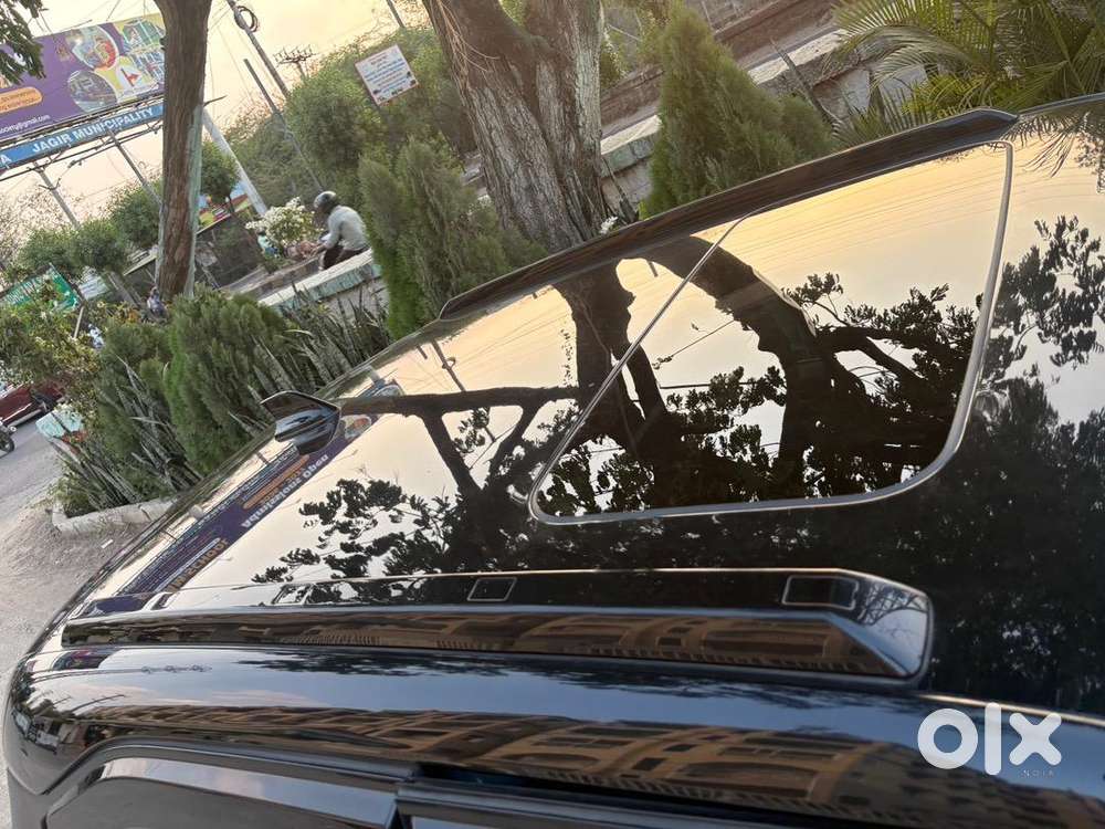 Tata Punch 2024 Creative Dual Tone Mt  Sunroof  Excellent Condition
