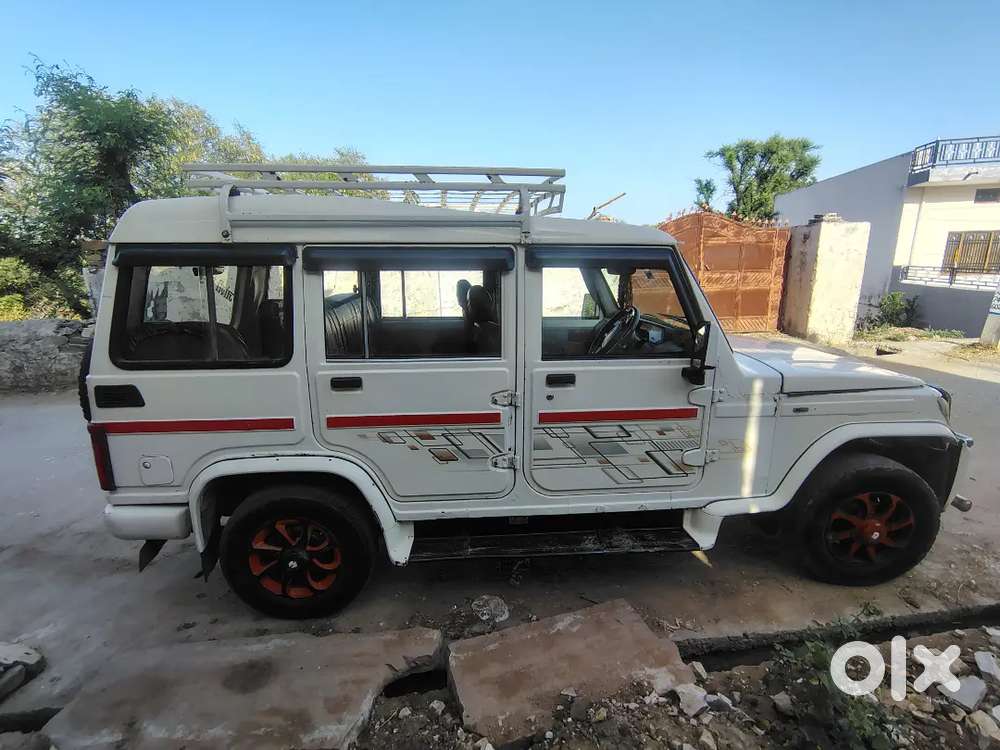 Mahindra Bolero Neo Plus 2015 Diesel 2 Km Drive