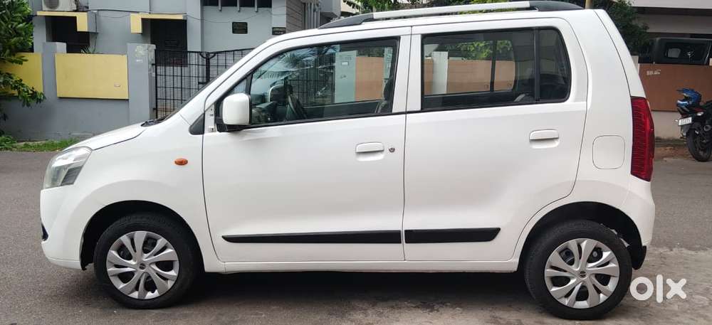 Maruti Suzuki Wagon R Vxi 1.0, 2012, Petrol