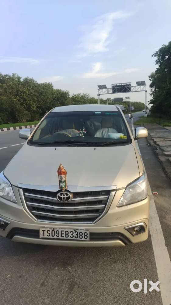 Toyota Innova 2.5 G1 2014