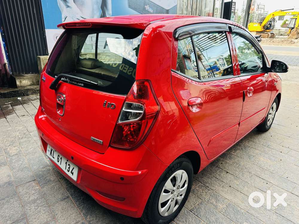 Hyundai I10 Sportz At, 2012, Petrol