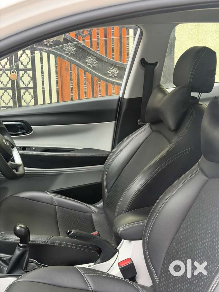 Hyundai New I20 Petrol Manual 2025