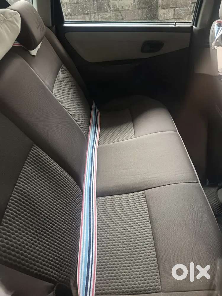Maruti Suzuki Zen Estilo Lxi 2010