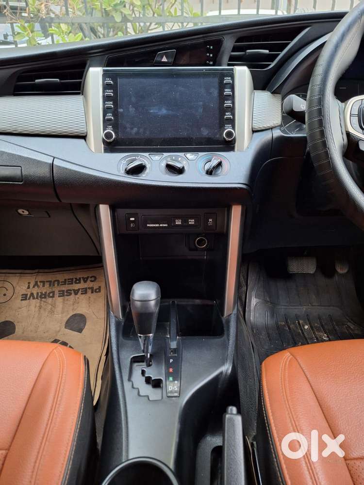 Toyota Innova Crysta [2020-ongoing] 2.4 Gx 7 Str, 2022, Diesel
