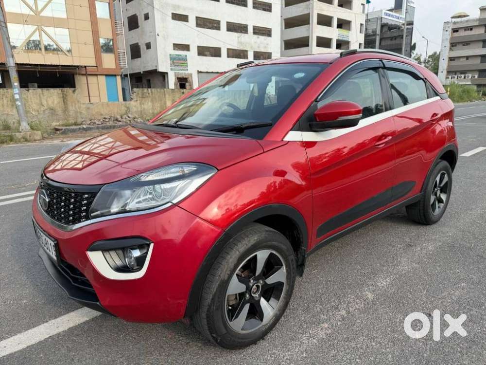 Tata Nexon 1.2 Revotron Xza Plus, 2018, Petrol