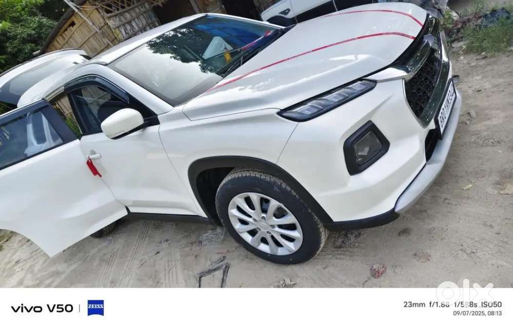 Maruti Suzuki Grand Vitara 2024 Petrol 36000 Km Driven( Nov)2024