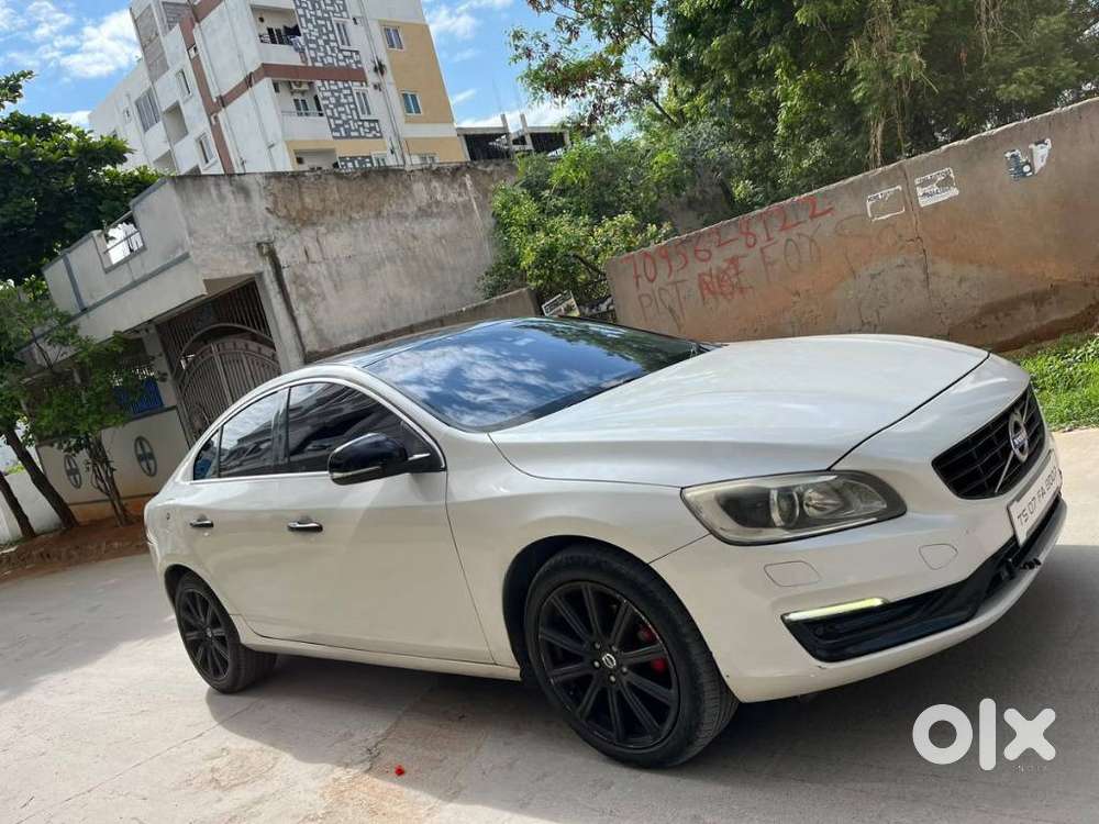 Volvo S60 D5 Inscription, 2016, Diesel