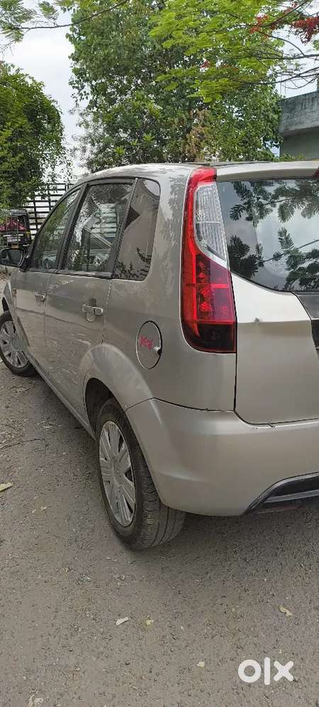 Ford Figo 2010 Petrol 49000 Km Driven