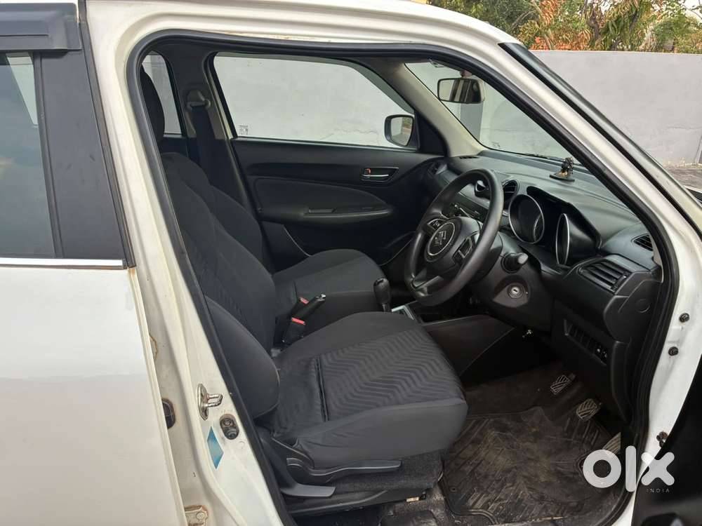 Maruti Suzuki Swift Vxi + Manual, 2019, Petrol