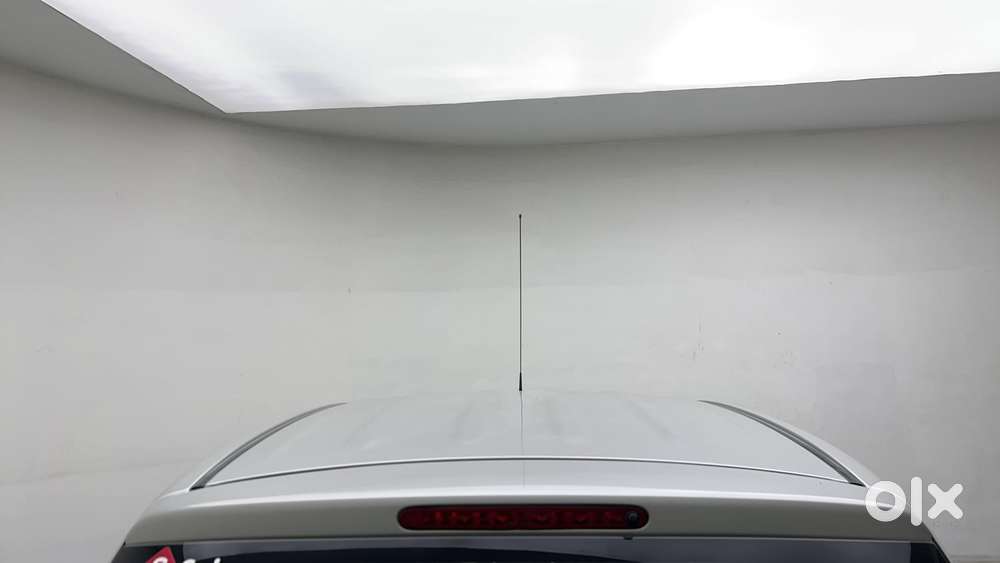 Maruti Suzuki Celerio Zxi Optional Amt, 2016, Petrol