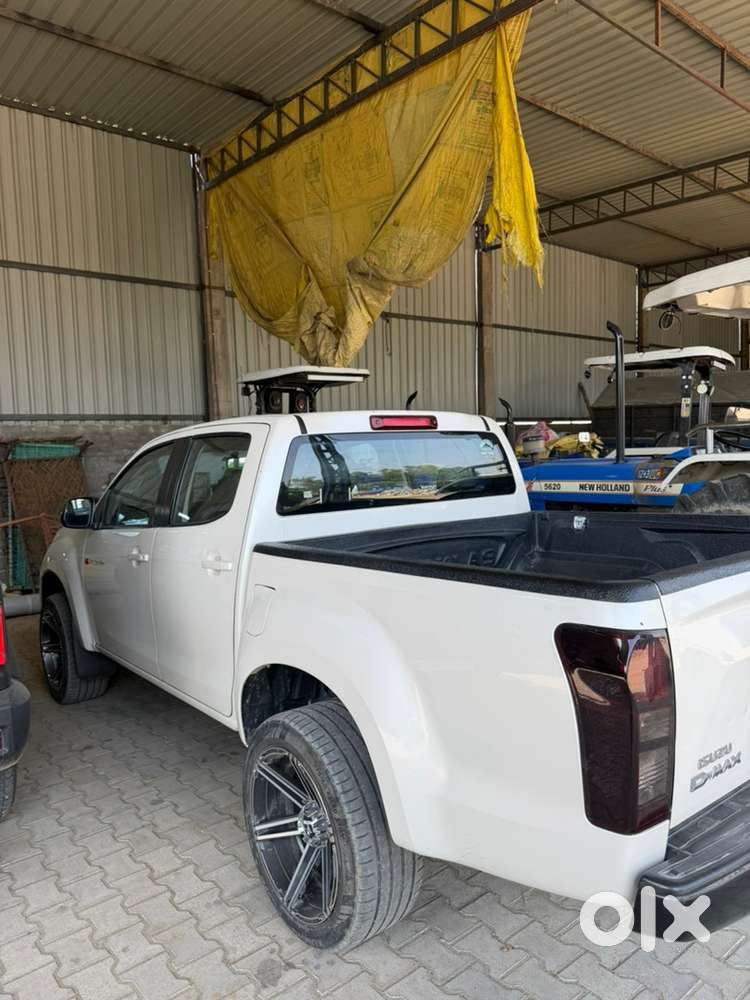 Isuzu Hi-lander 2022 Diesel Well Maintained