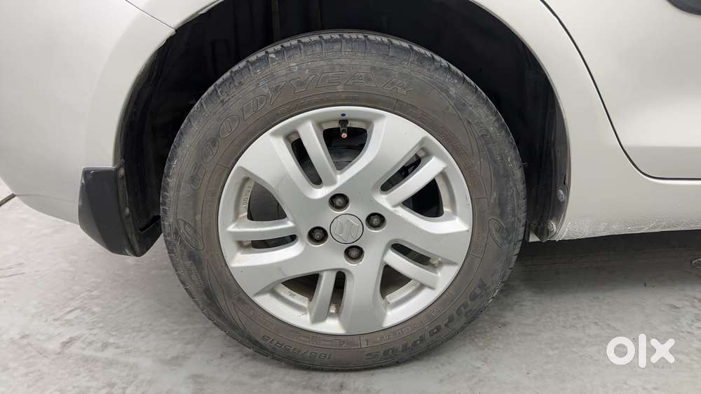 Maruti Suzuki Swift Dzire 2012-2015 1.2 Zxi, 2012, Petrol
