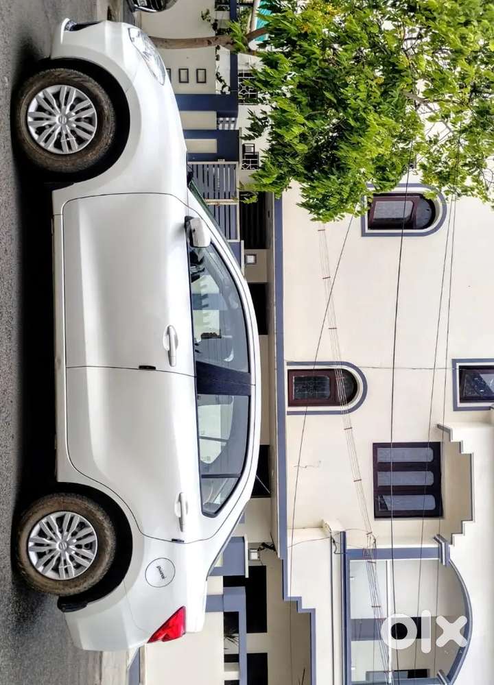 Maruti Suzuki Dzire 2024 Petrol 40000 Km Driven, Vxi 1.2 Manual