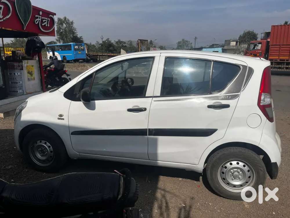 Maruti Ritz Lxi 2012