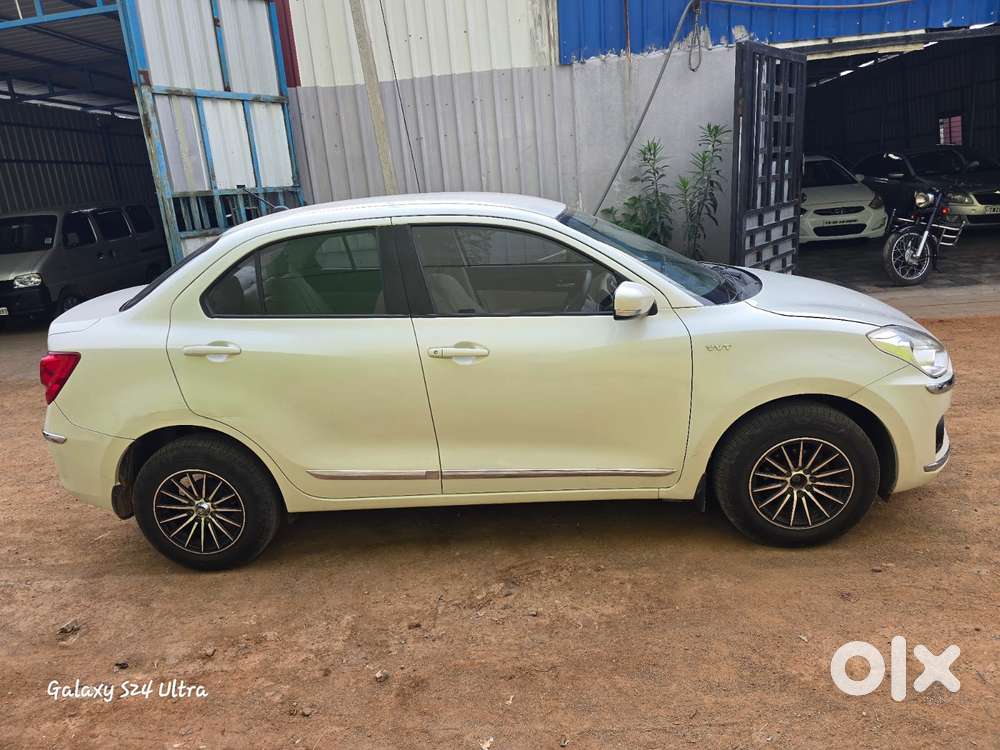 Maruti Suzuki Swift Dzire Vxi(o) Amt, 2018, Petrol