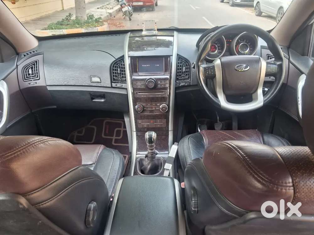 Mahindra Xuv500 W8