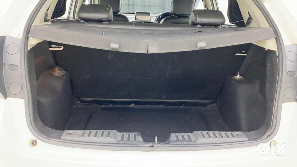 Tata Altroz Xz, 2021, Petrol