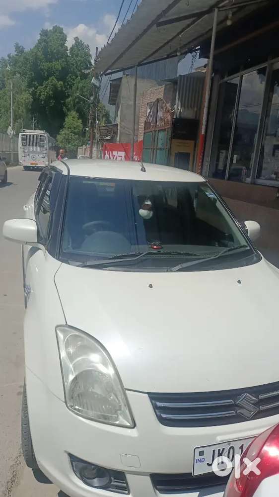 Maruti Suzuki Dzire 2011