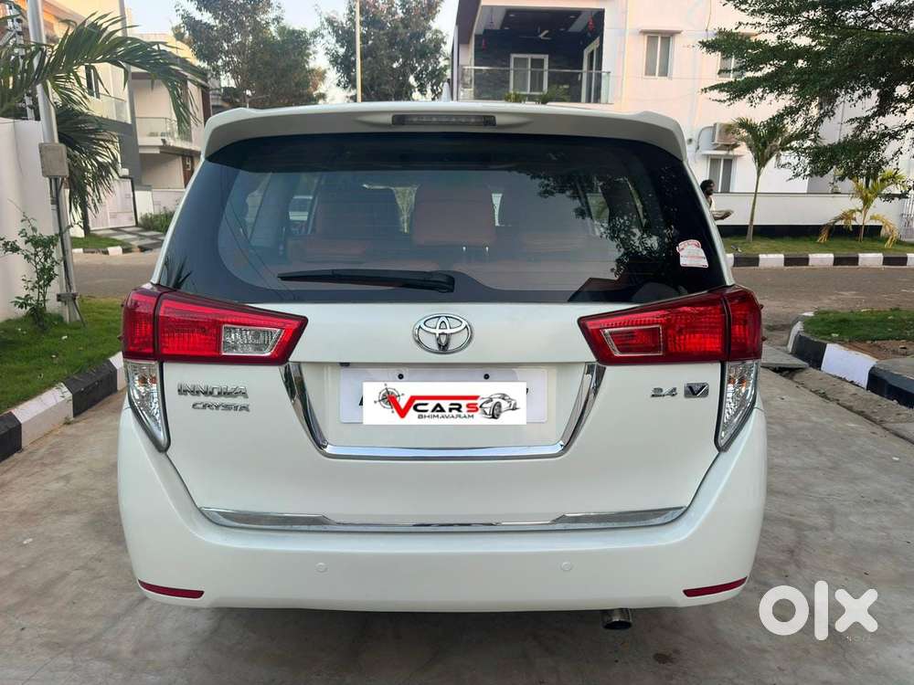 Toyota Innova Crysta 2.4 V, 2018, Diesel
