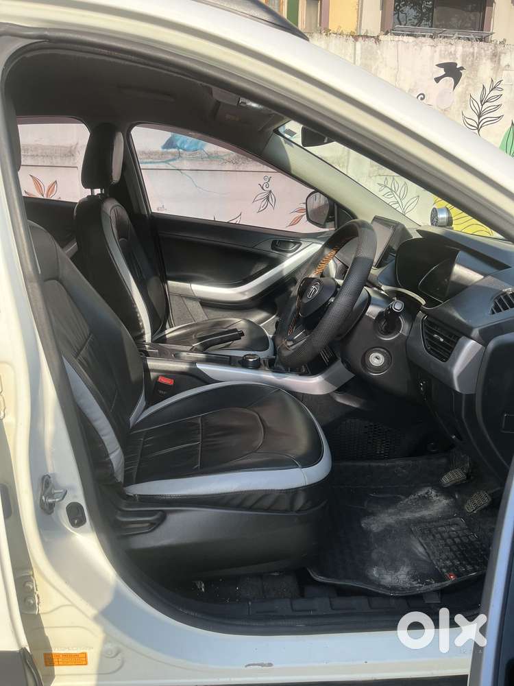 Tata Nexon 1.5 Revotorq Xm (s), 2021, Diesel