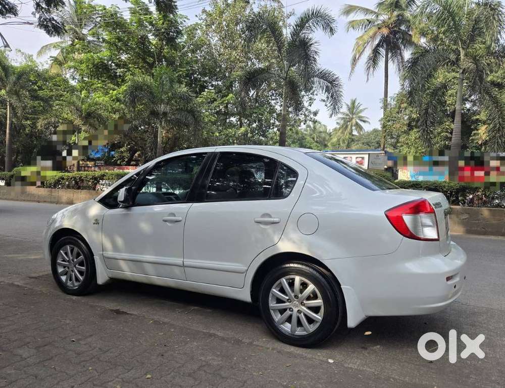 Maruti Suzuki Sx4 Zxi Mt Bsiv, 2012, Petrol