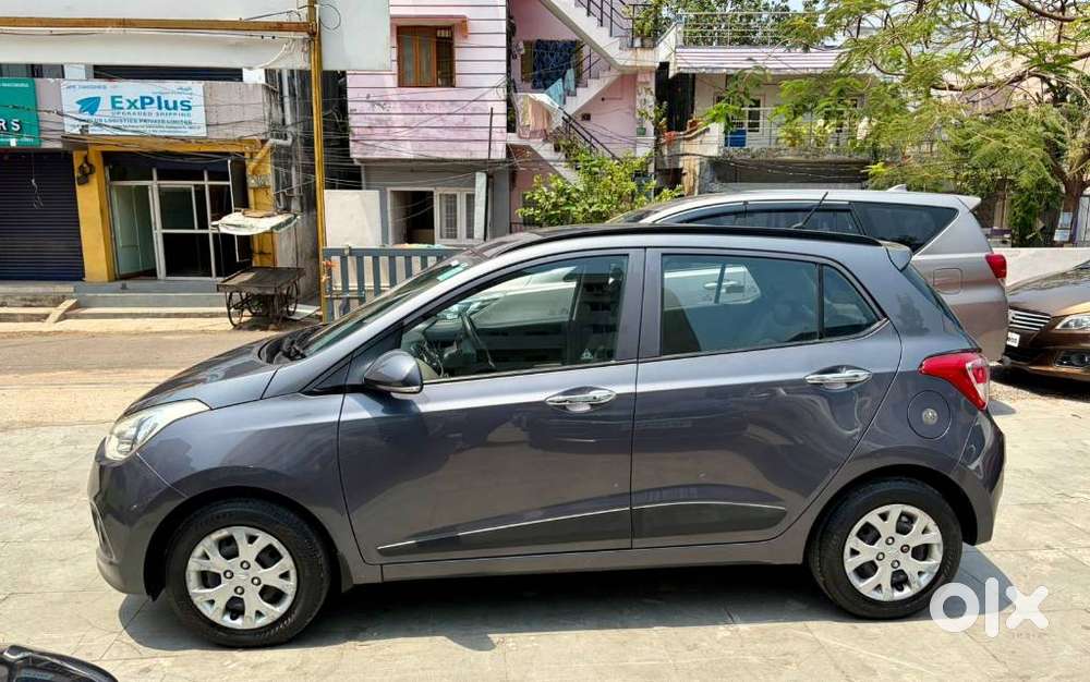 Hyundai Grand I10 1.2 Crdi Sportz Option, 2015, Diesel