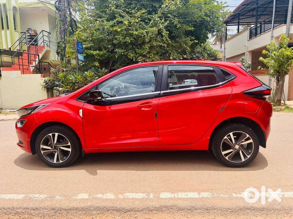 Tata Altroz Xz, 2022, Petrol