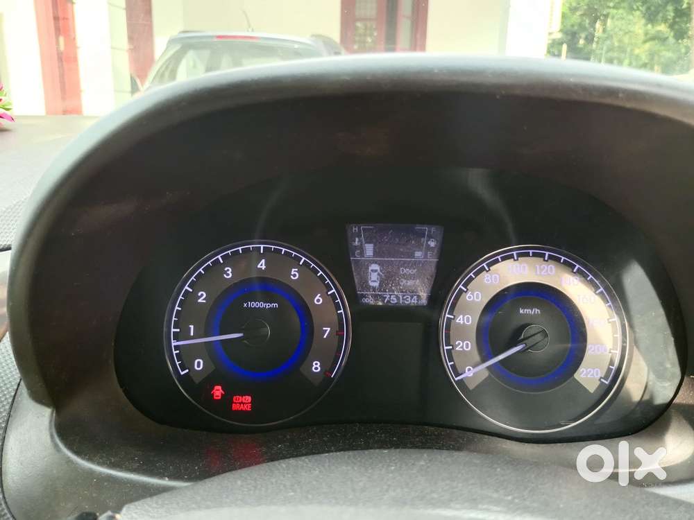 Hyundai Verna 2006-2009 Xi (petrol), 2015, Petrol