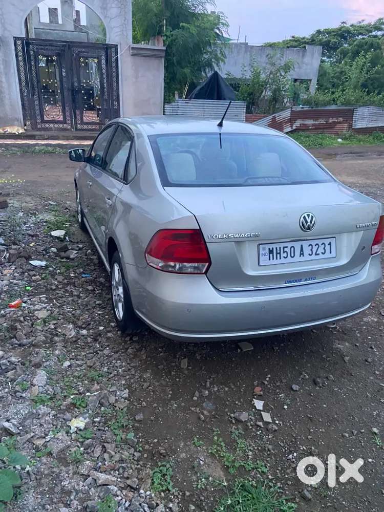 Volkswagen Vento Diesel Highline 2013
