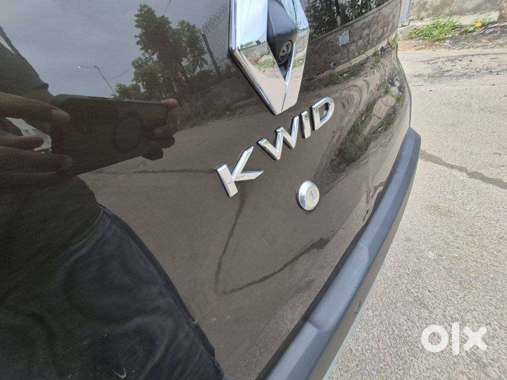 Renault Kwid 1.0 Rxt (o) Easy-r, 2022, Petrol