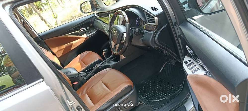 Toyota Innova Crysta 2.8 Zx At 7 Seater, 2018, Diesel