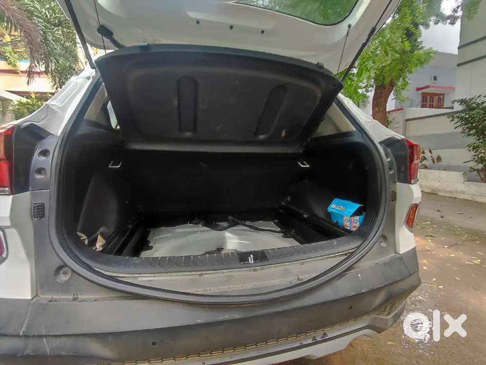 Kia Seltos 2020 Diesel White Color 105000 Km Driven