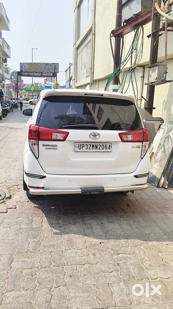 Toyota Innova Crysta 2019 Diesel 80000 Km Driven