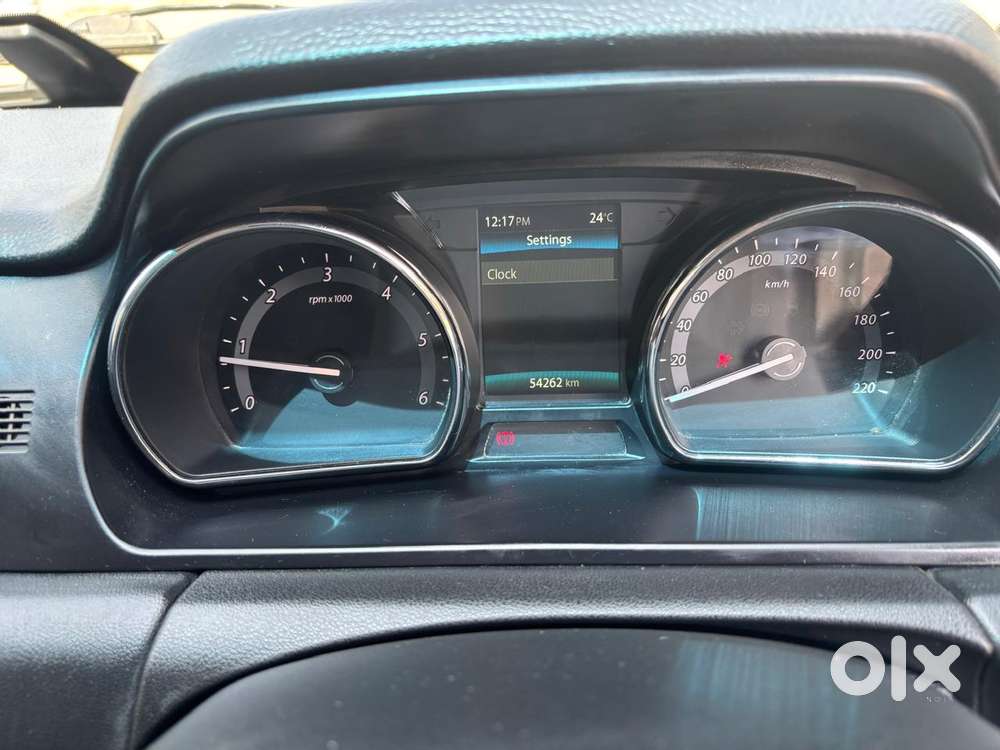 Tata Hexa Xta, 2018, Diesel