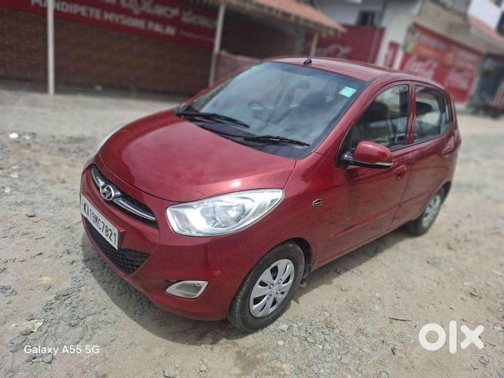 Hyundai I10 Sportz, 2012, Petrol