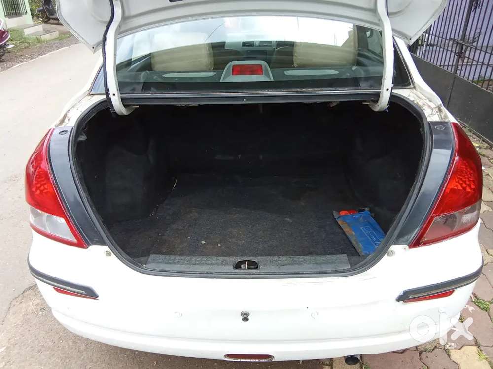 Maruti Suzuki Dzire 2014 Diesel Manual