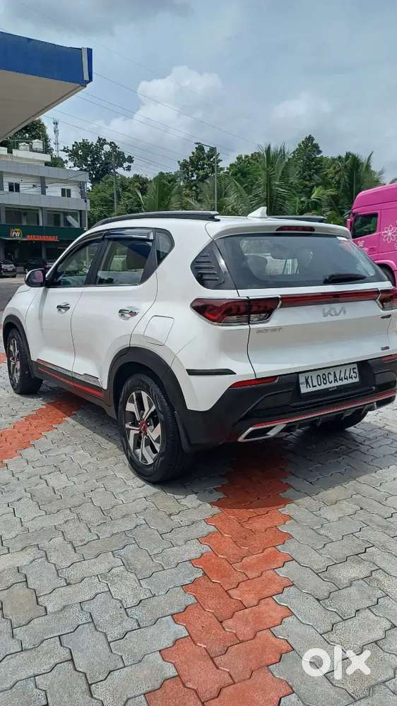 Kia Sonet 7 Dct Gtx Plus Turbo Petrol Automatic