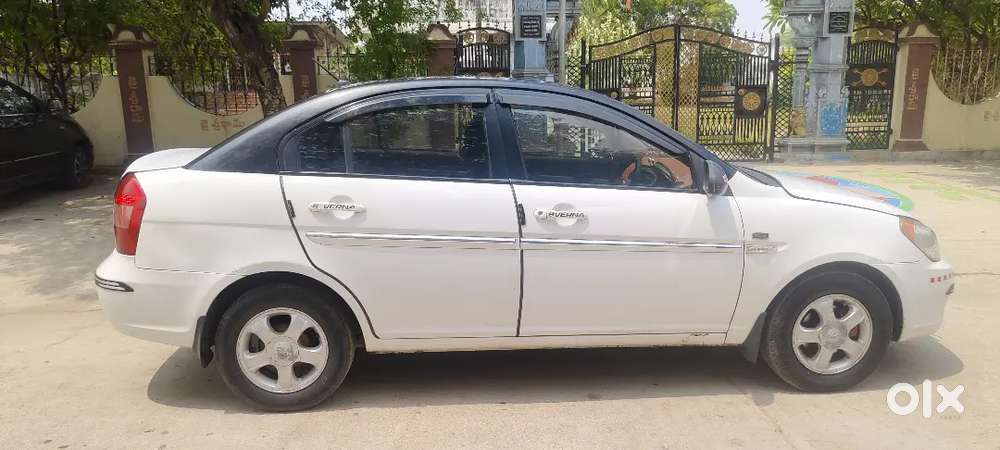 Hyundai Verna 2009 1.6 Crdi