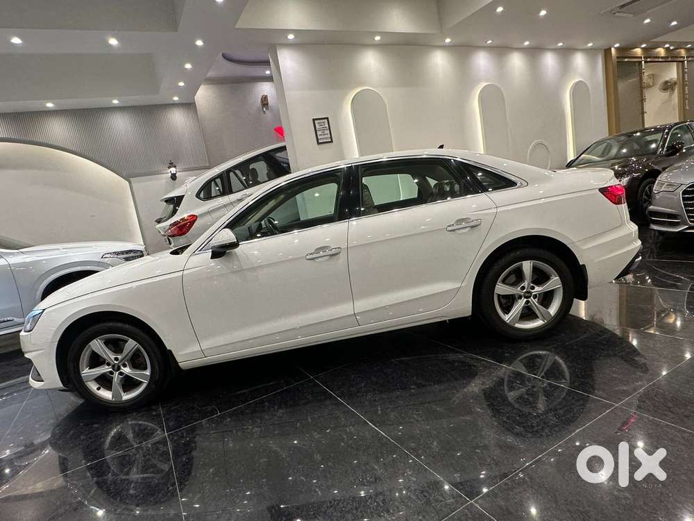 Audi A4 1.8 35 Tfsi Premium Plus, 2023, Petrol