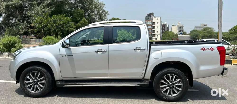 Isuzu V-cross, 2025, Diesel