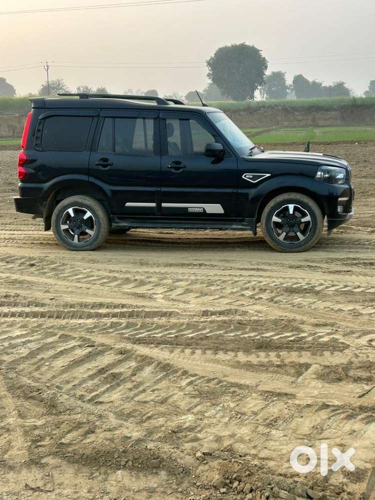 Mahindra Scorpio Classic 2023 Diesel Well Maintained
