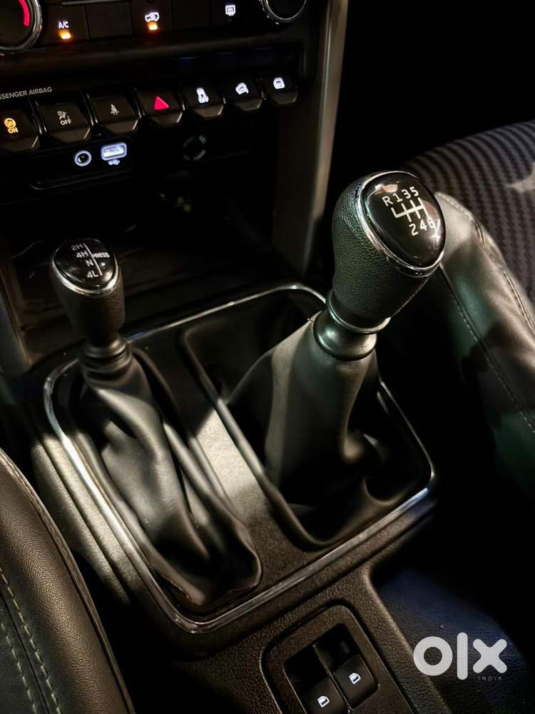 Mahindra Thar Lx 4-str Convertible Mt, 2022, Diesel