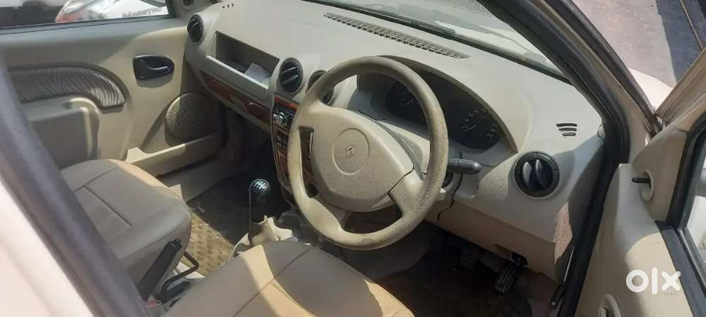 Mahindra Renault Logan 2008