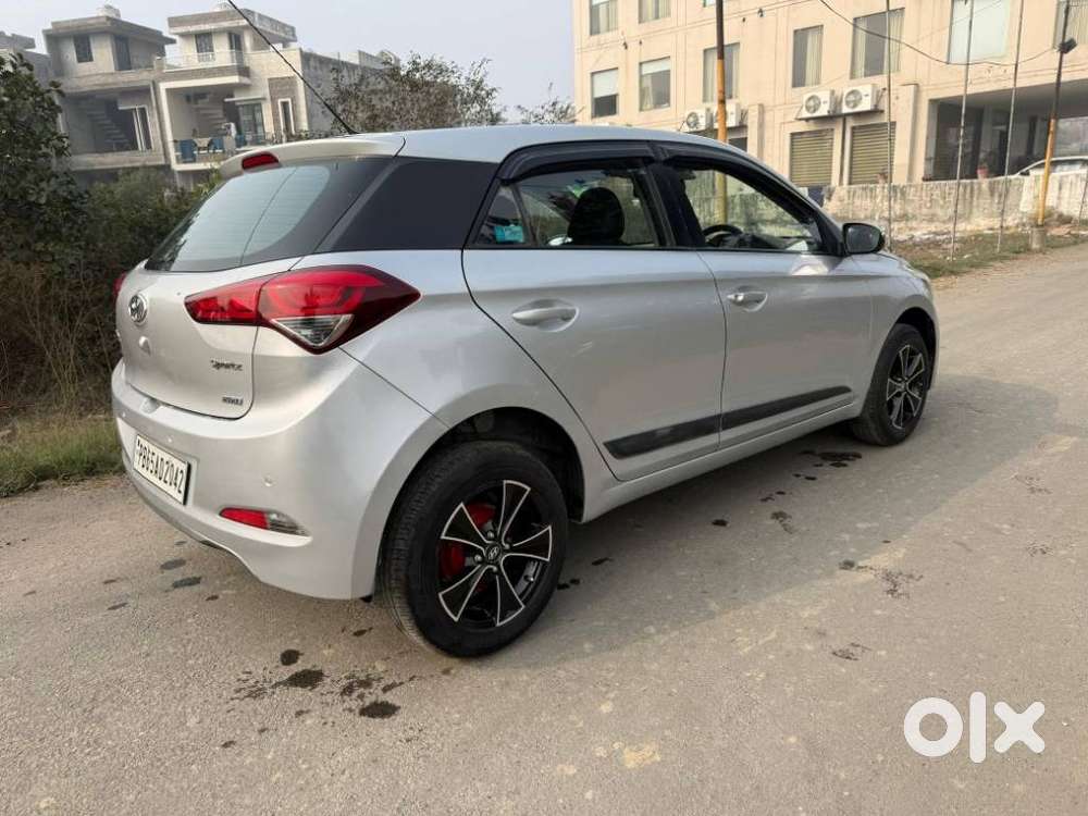 Hyundai Elite I20, 2015, Petrol