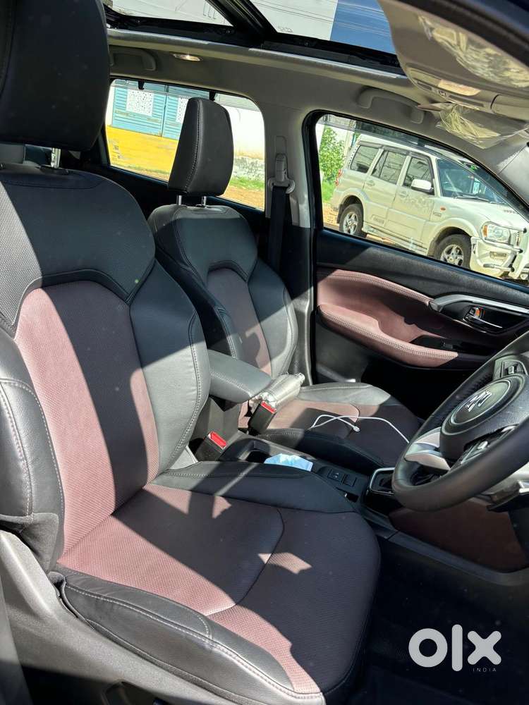 Maruti Suzuki Grand Vitara 1.5 Zeta Smart Hybrid At, 2025, Petrol