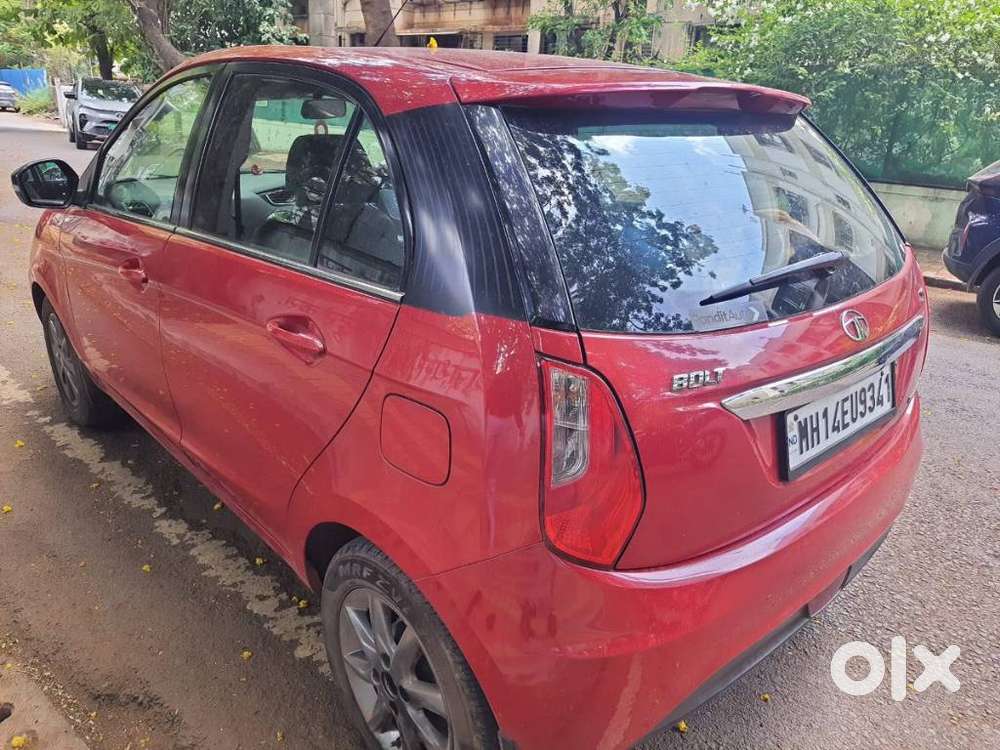 Tata Bolt Revotron Xt, 2015, Petrol